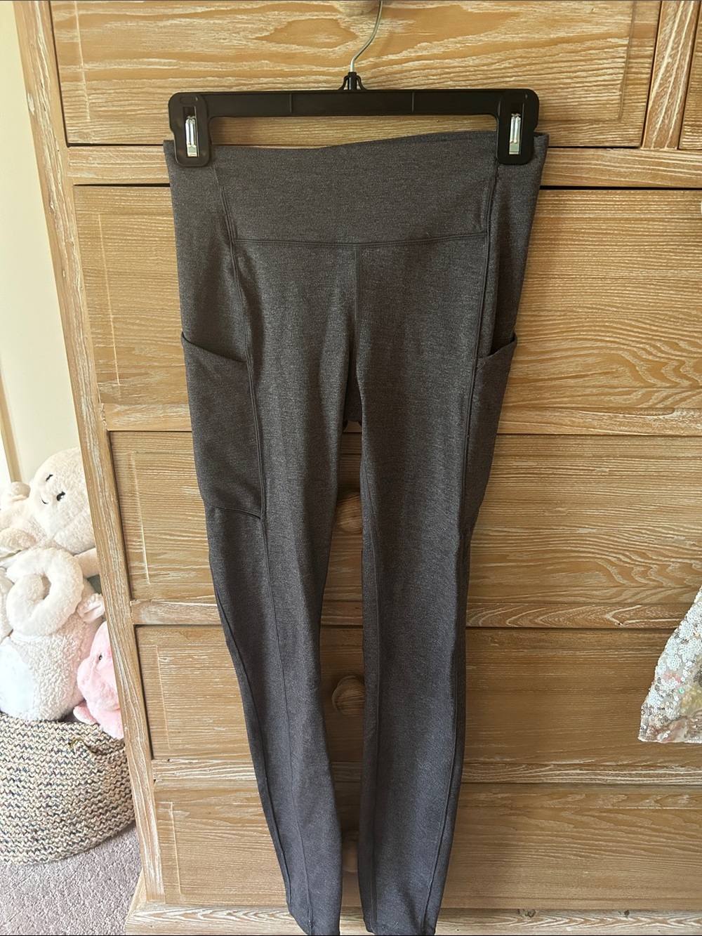 Lululemon Performance Leggings - Dark Heather Gray